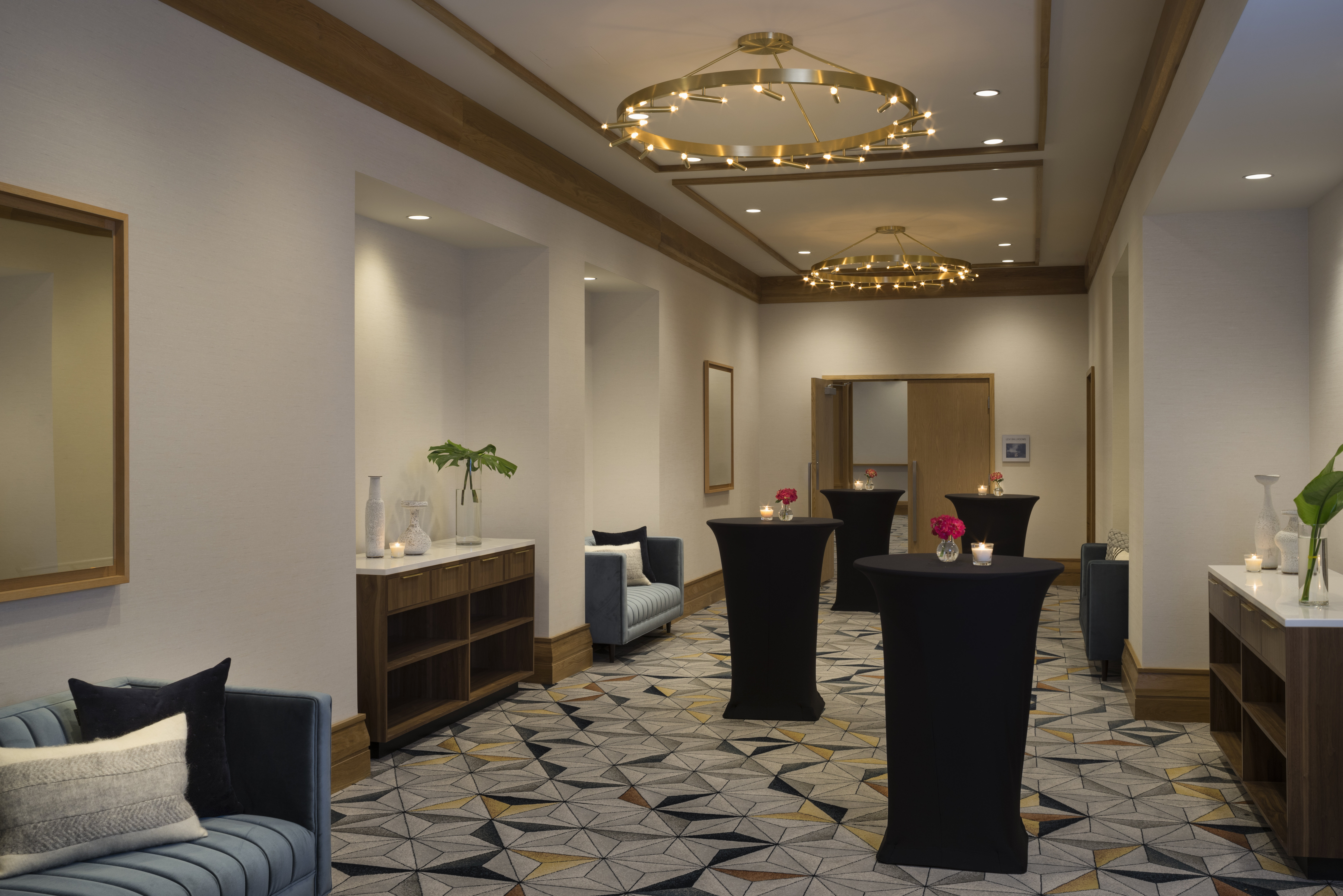 The Kimpton Schofield Hotel 51/59