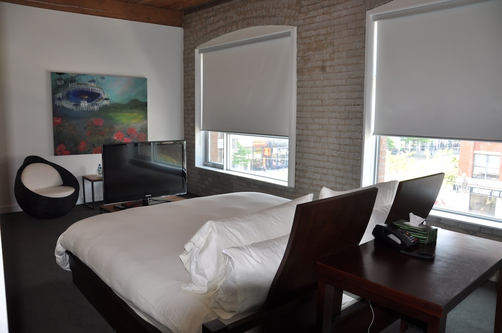 Hotel Ocho 6/54