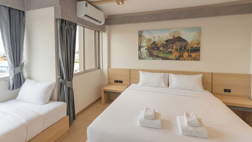 B2 Surat Thani Boutique & Budget Hotel 16/44