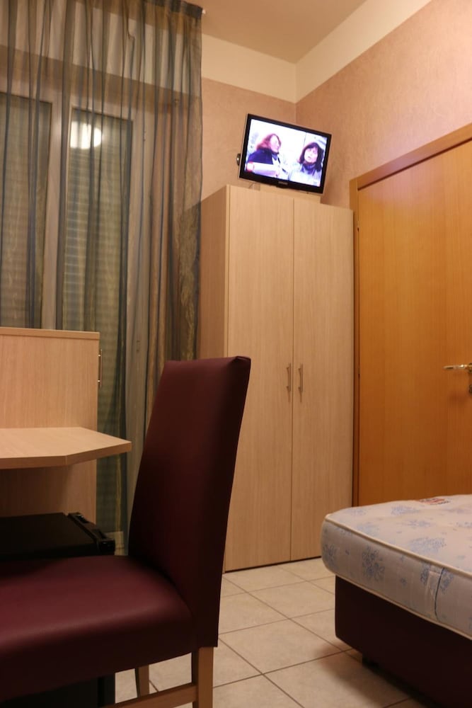 Hotel Levante 24/45