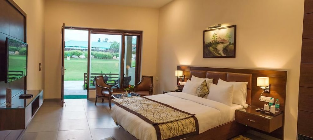 Corbett The Baagh Spa & Resort 8/29