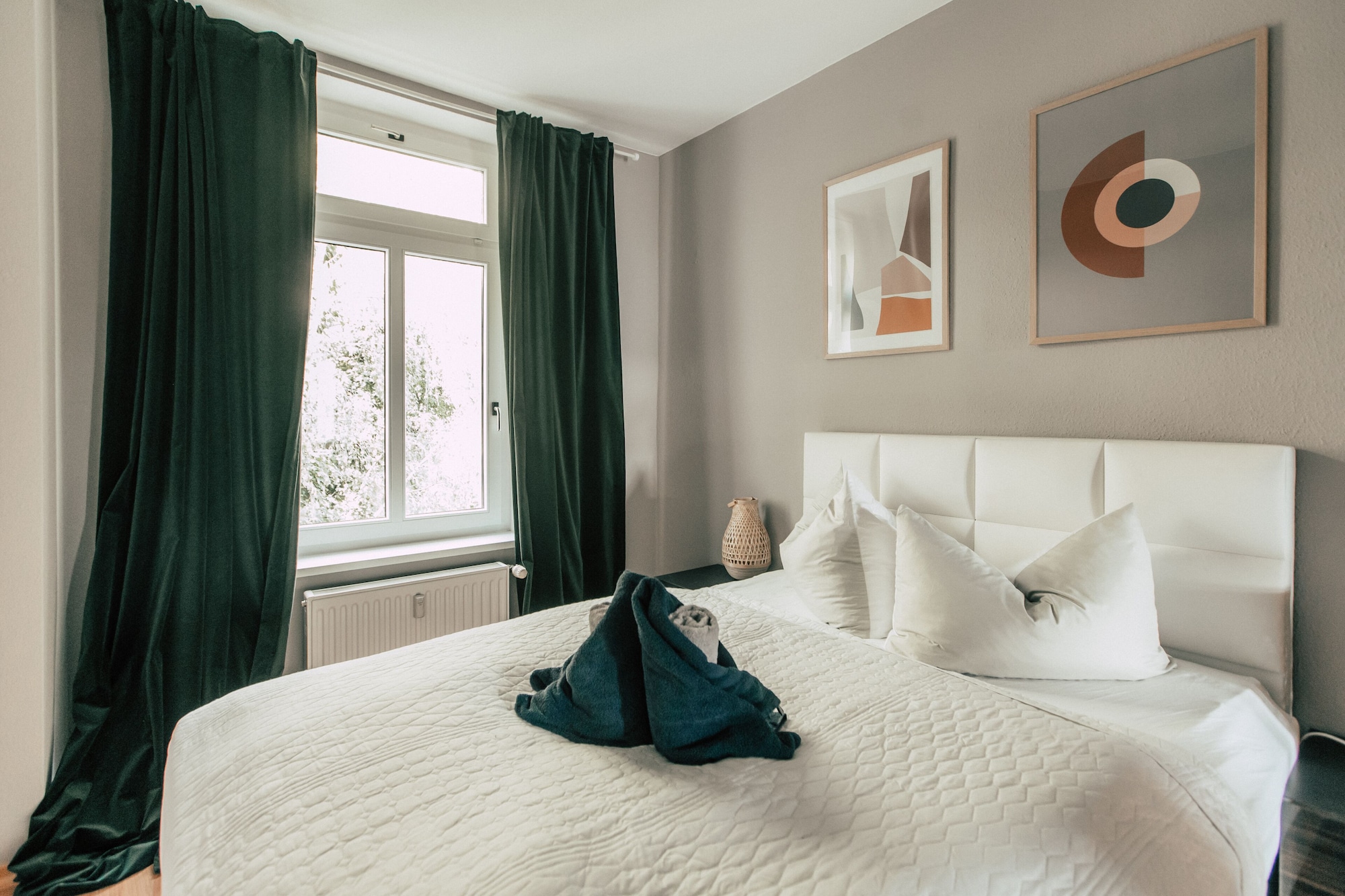 2 Rooms, Big, Apartment, Queen Bed, Sofa, Kitchen