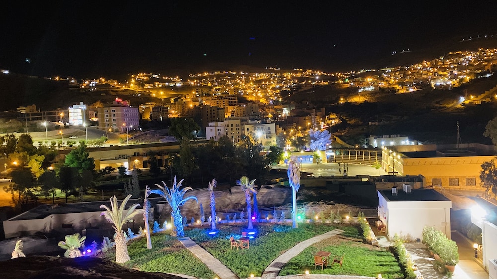Petra Guest House Hotel 38/50