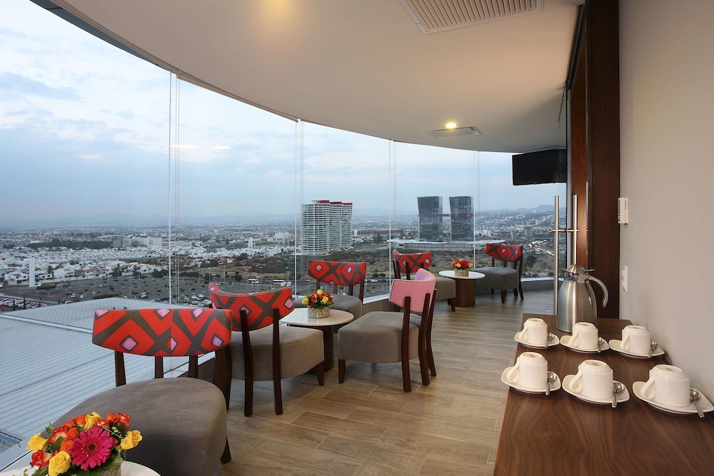 Hs Hotsson Hotel Queretaro 45/56