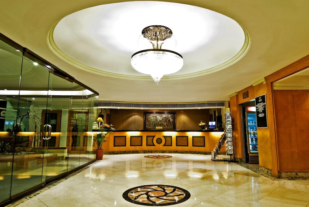 Berjaya Makati Hotel 7/72