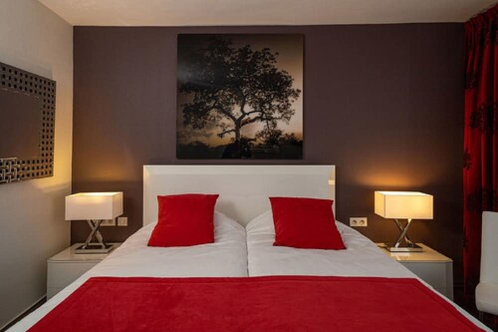 Hotel Aguado 13/72