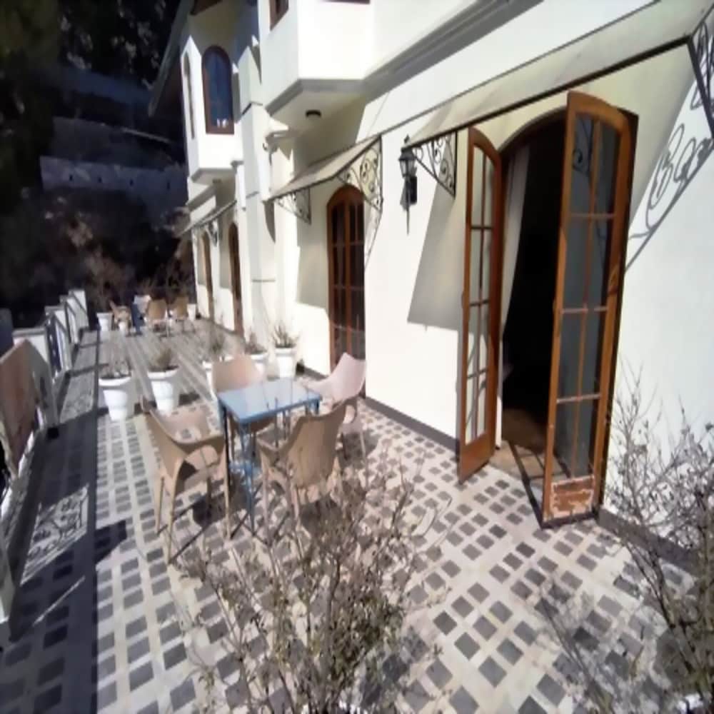 Welcomheritage Ashdale 33/43