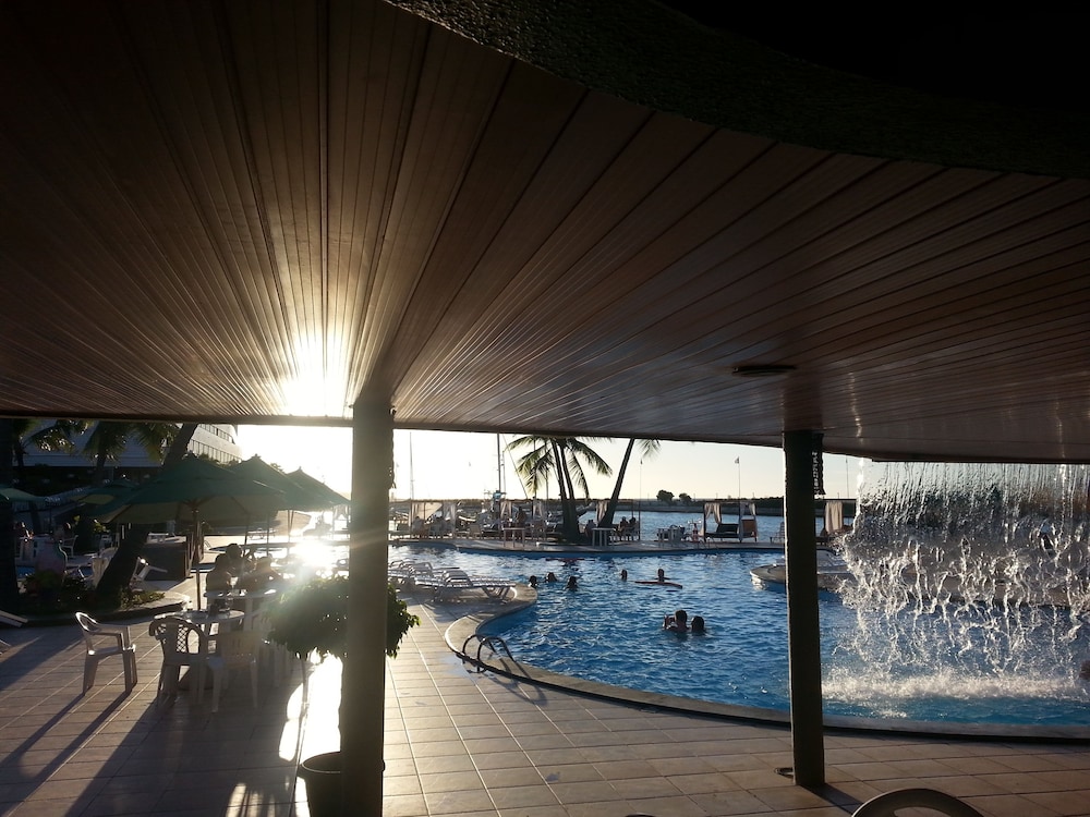 Marina Park Hotel 35/65