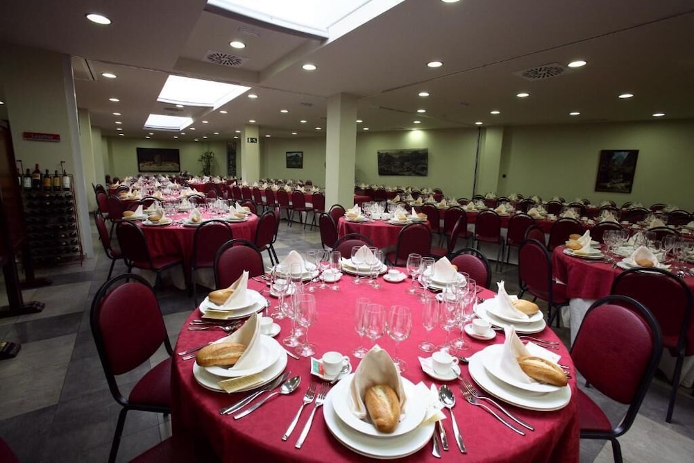 Hotel Virgen de Covadonga 33/47