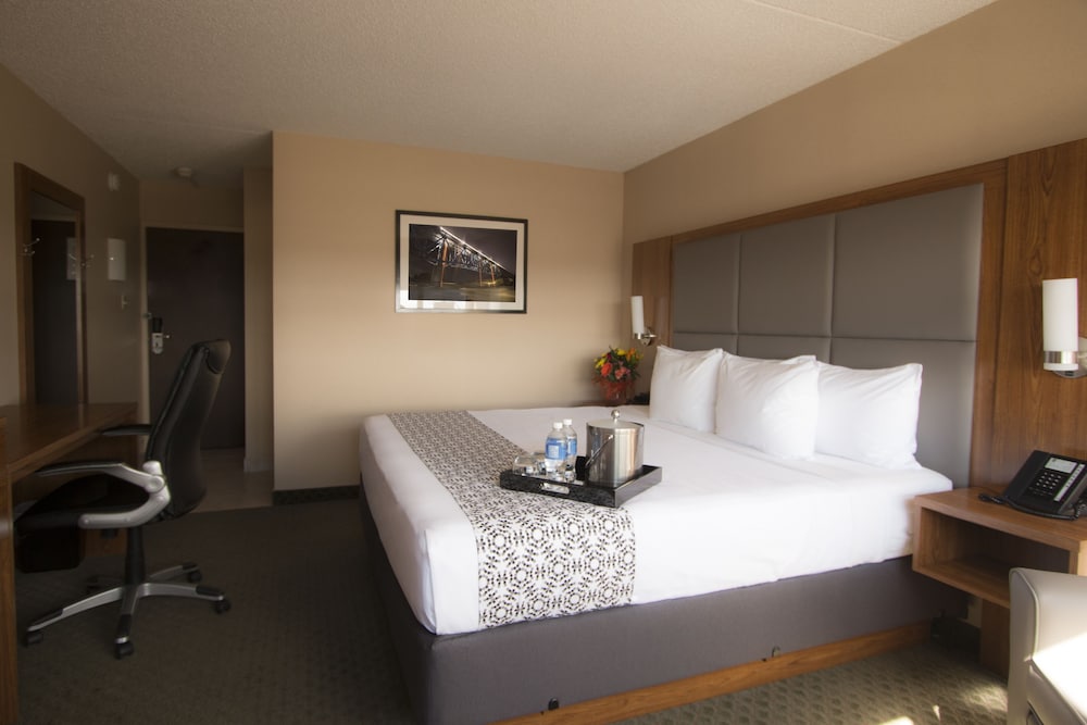 Ramada By Wyndham Northern Grand Hotel Conference Centre 10/58