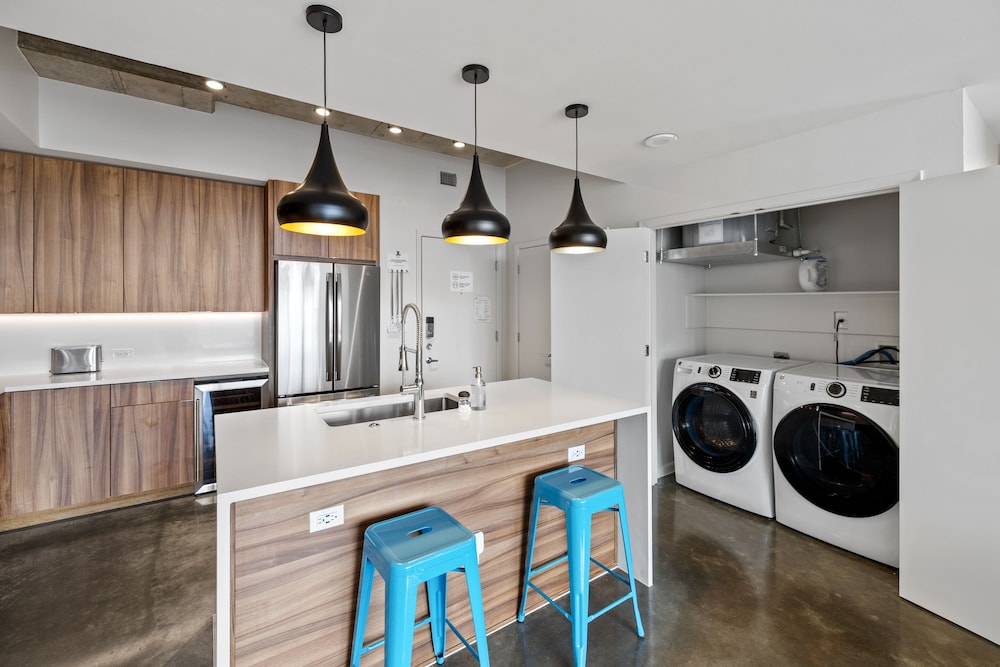 Kasa Austin 2nd Street Apartments 43/50