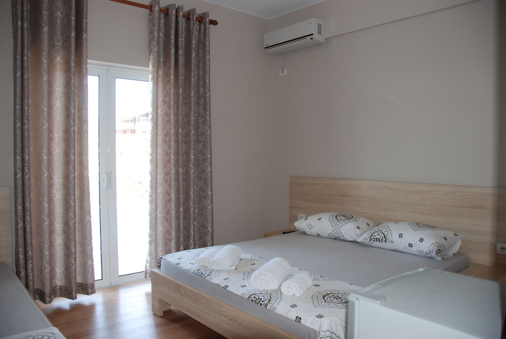 Hotel Edola 24/74