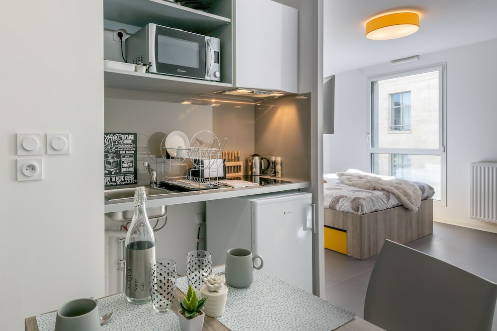 All Suites Appart Hotel Bordeaux Marne 38/44