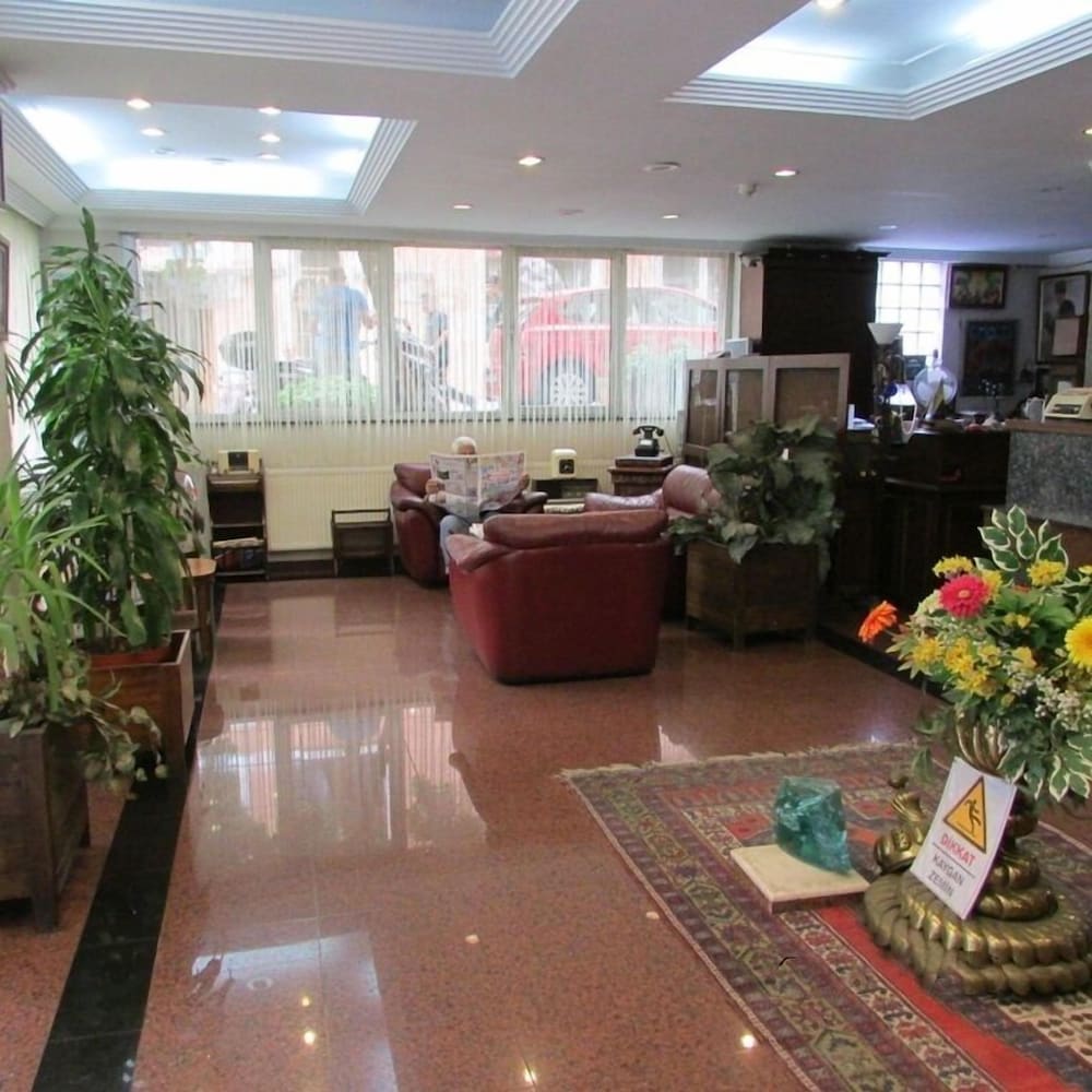Kadikoy Otel 27/48