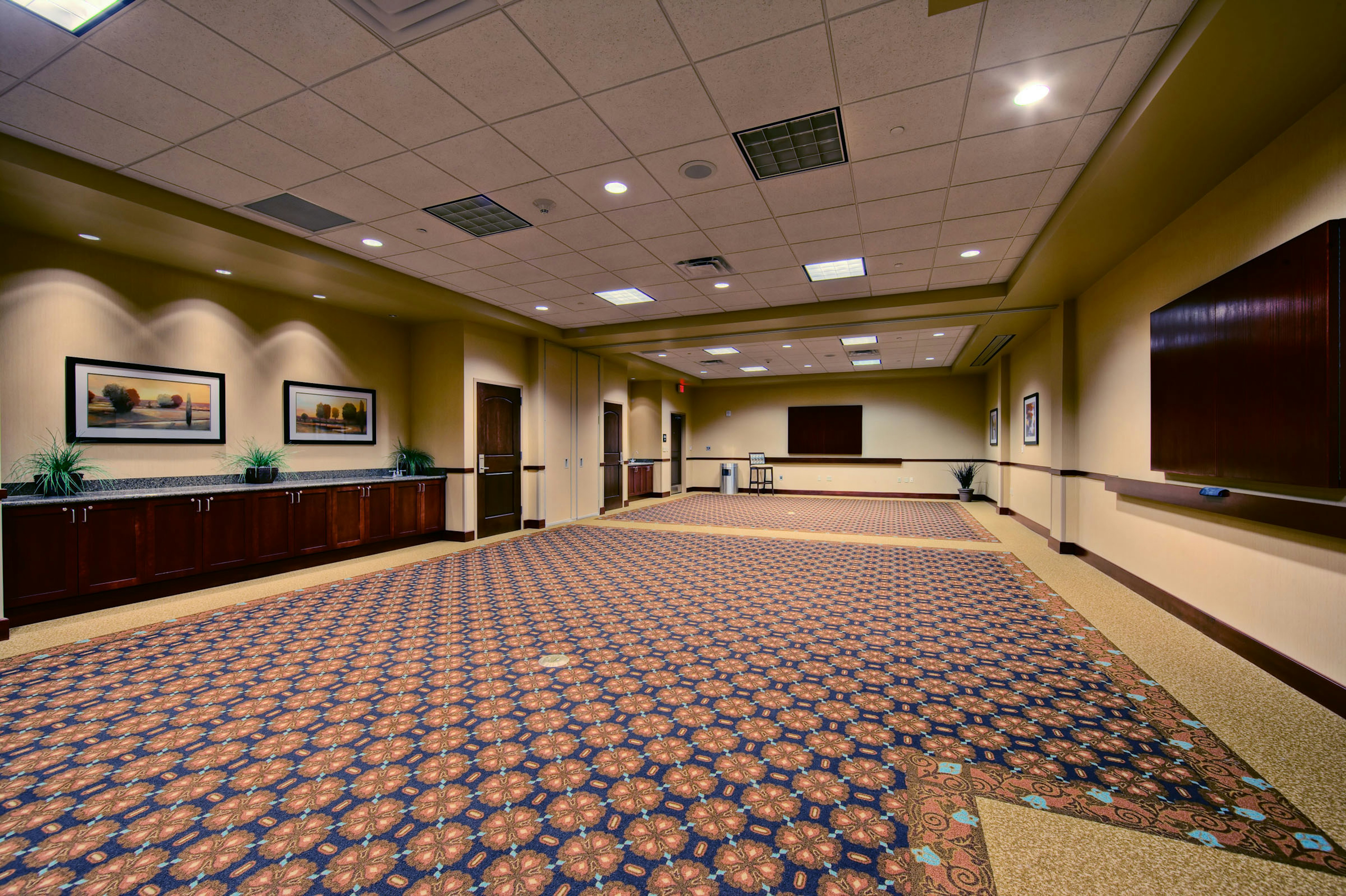 Hampton Inn And Suites By Hilton Oklahoma City Bricktown Ok 70/80