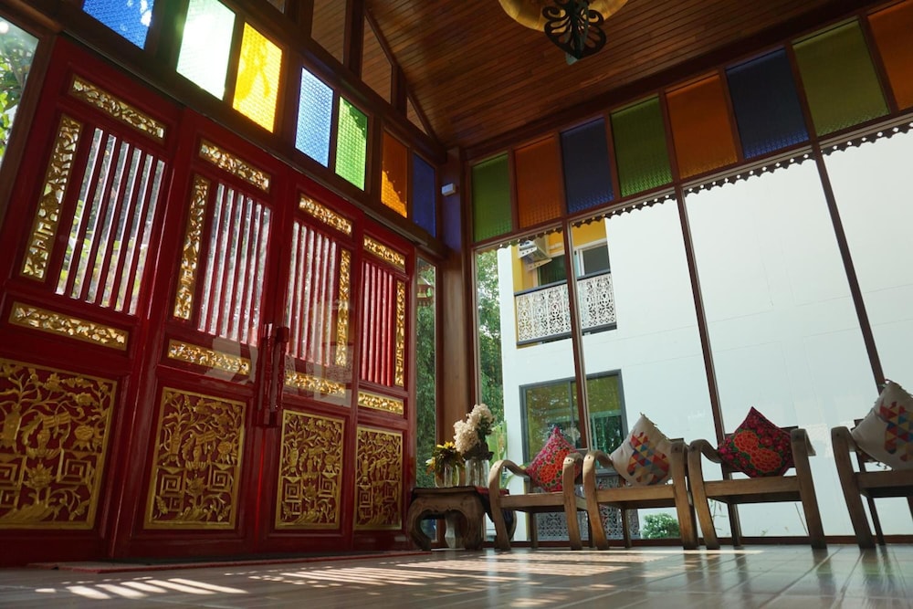 Monmuang Hotel And Residence 6/33