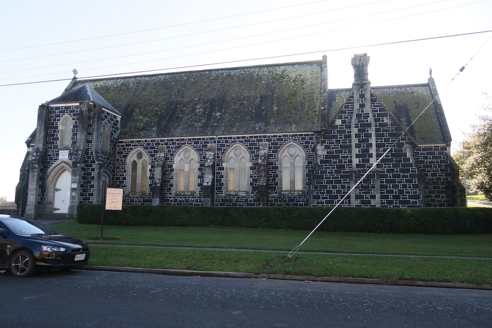 BLAKES MANOR DELORAINE 6/69