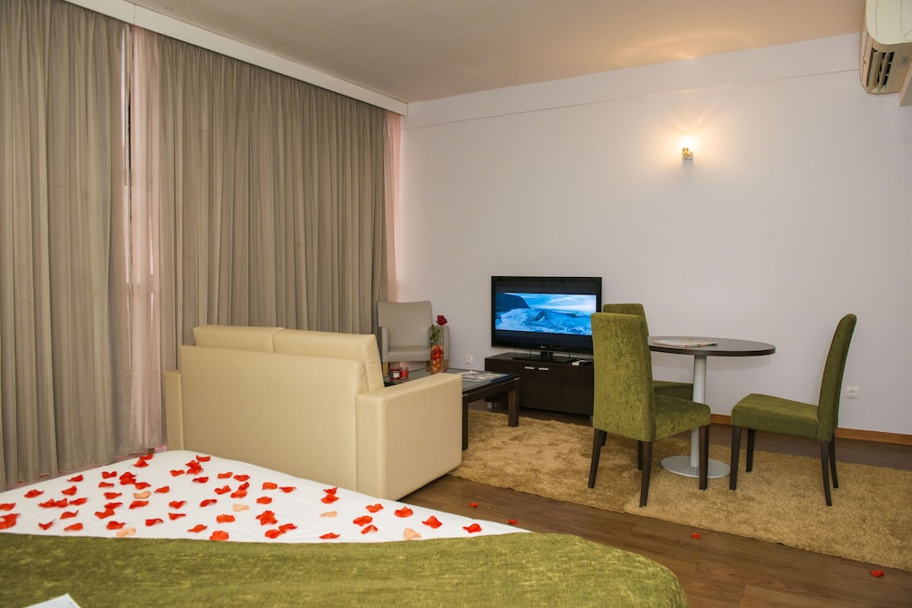 Hotel Santiago 55/62