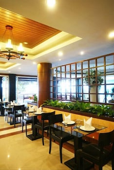 Seaside Jomtien Beach 30/50