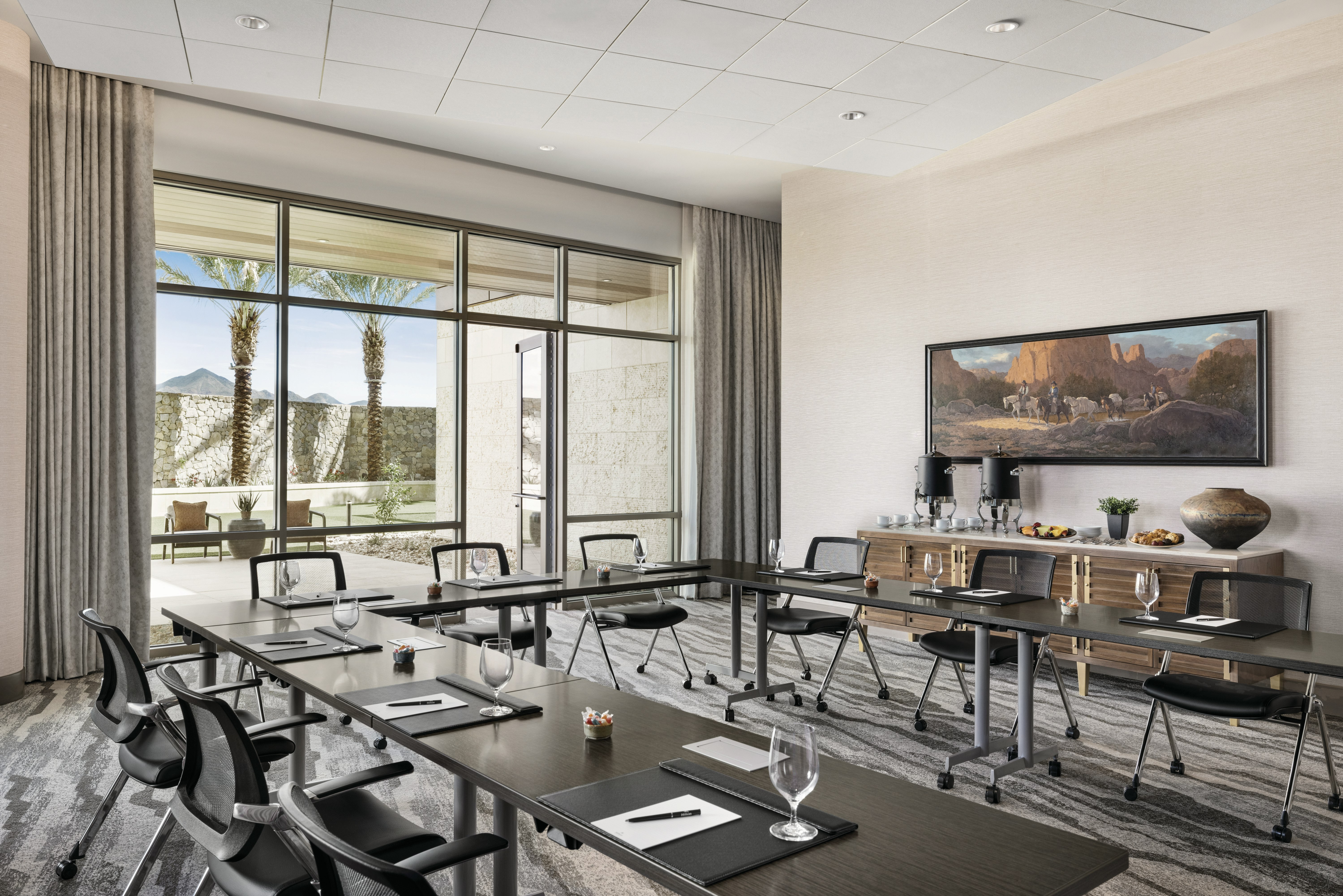 Hilton North Scottsdale at Cavasson 18/50