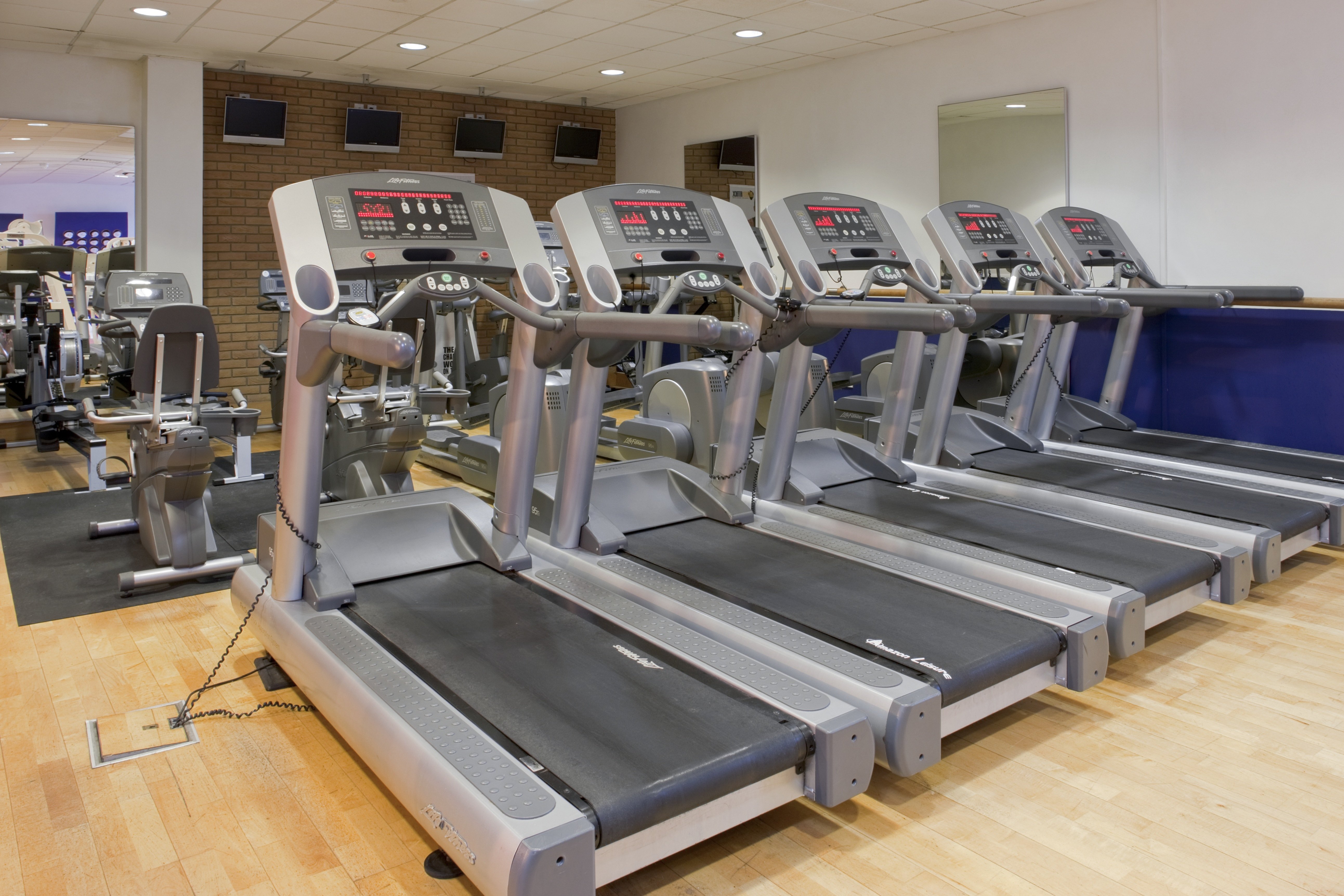 Holiday Inn Aylesbury 31/60