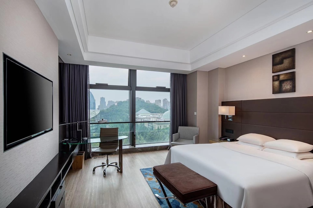 1 Bedroom, Junior Suite, King Bed