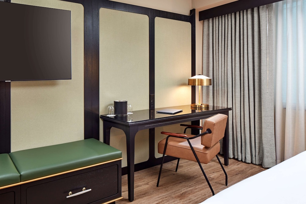 Hyatt Centric Downtown Sacramento 31/34