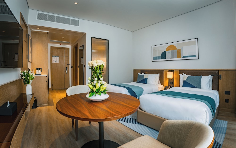 First Grand Hotel 23/59