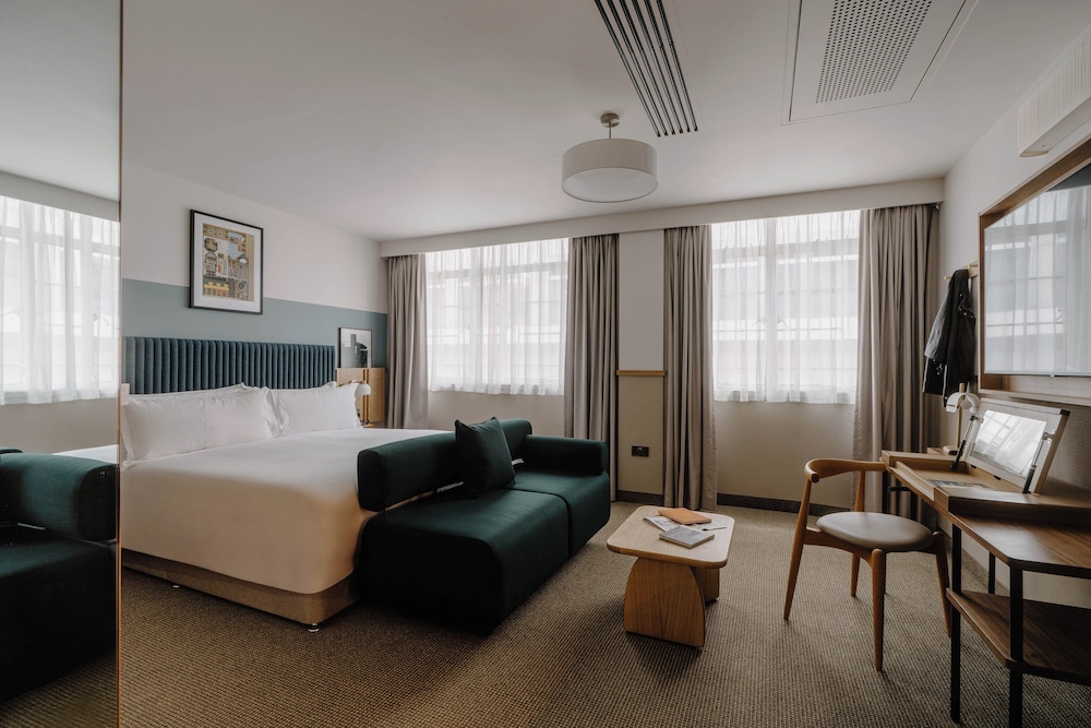 جناح بسرير كوين بغرفة نوم واحدة بمطبخ صغير، Club Quarters Hotel London City 4/9