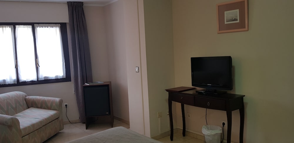 Gran Hotel Paraiso 48/65