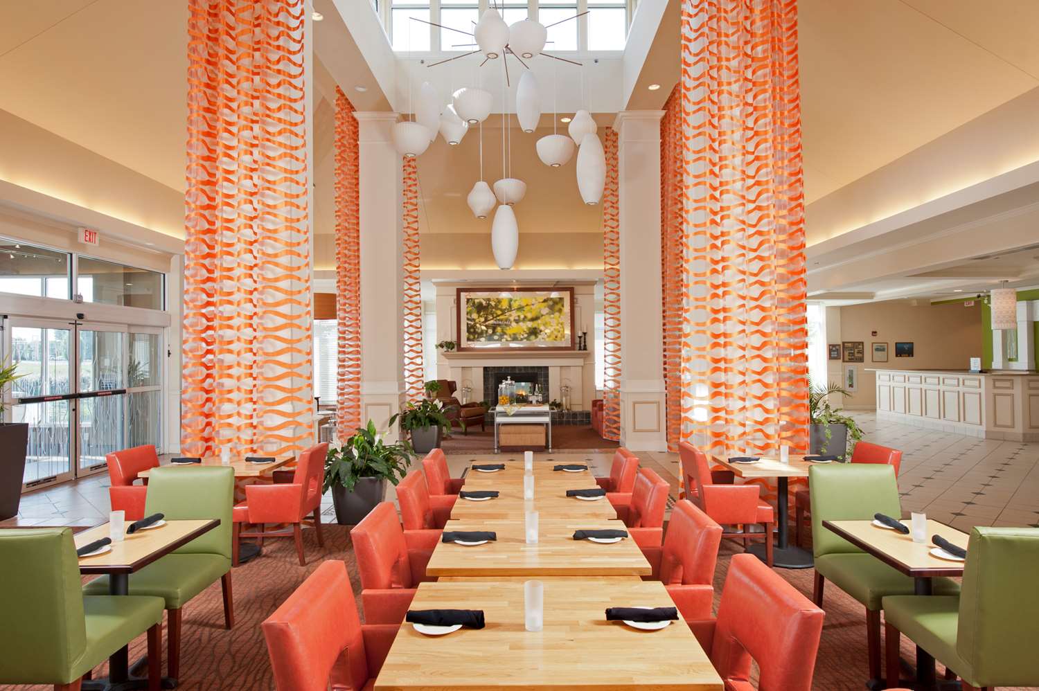 restaurant cafeteria