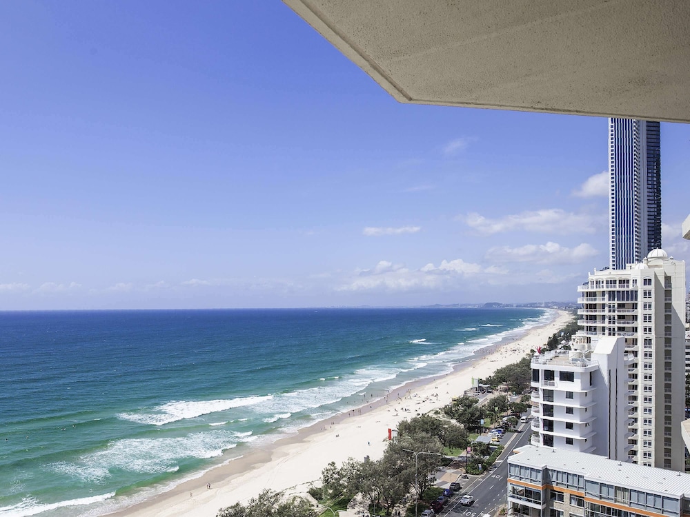 BreakFree Imperial Surf Surfers Paradise 38/46