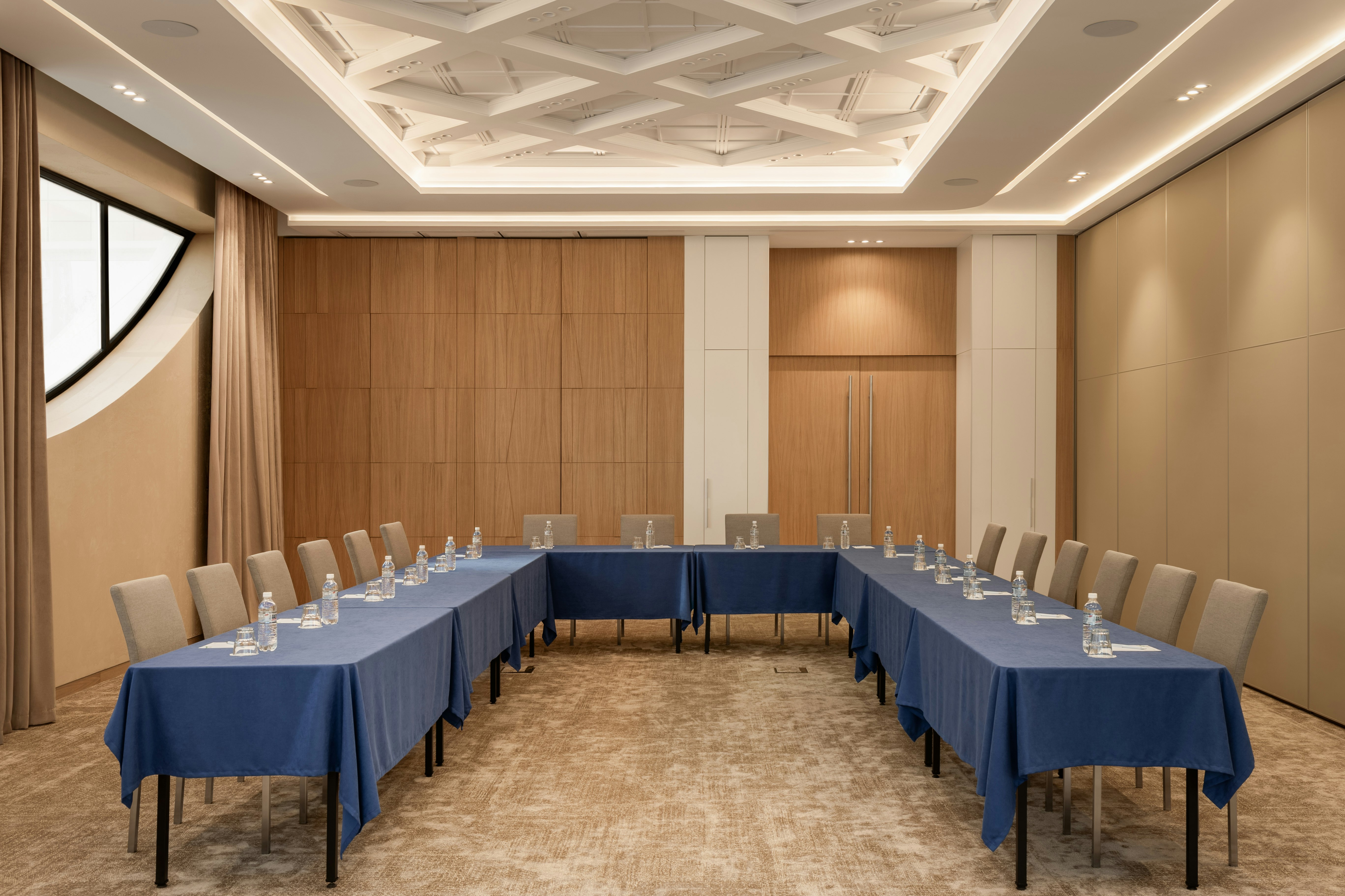 Holiday Inn Almaty 73/81