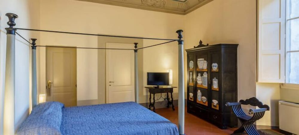 DELUXE, DOUBLE BED, CITY VIEW