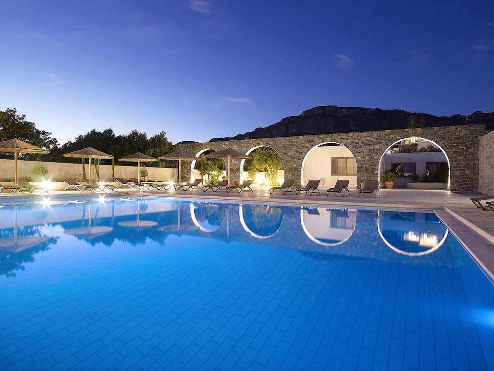 CHC Coriva Beach Hotel and Bungalows in IERAPETRA