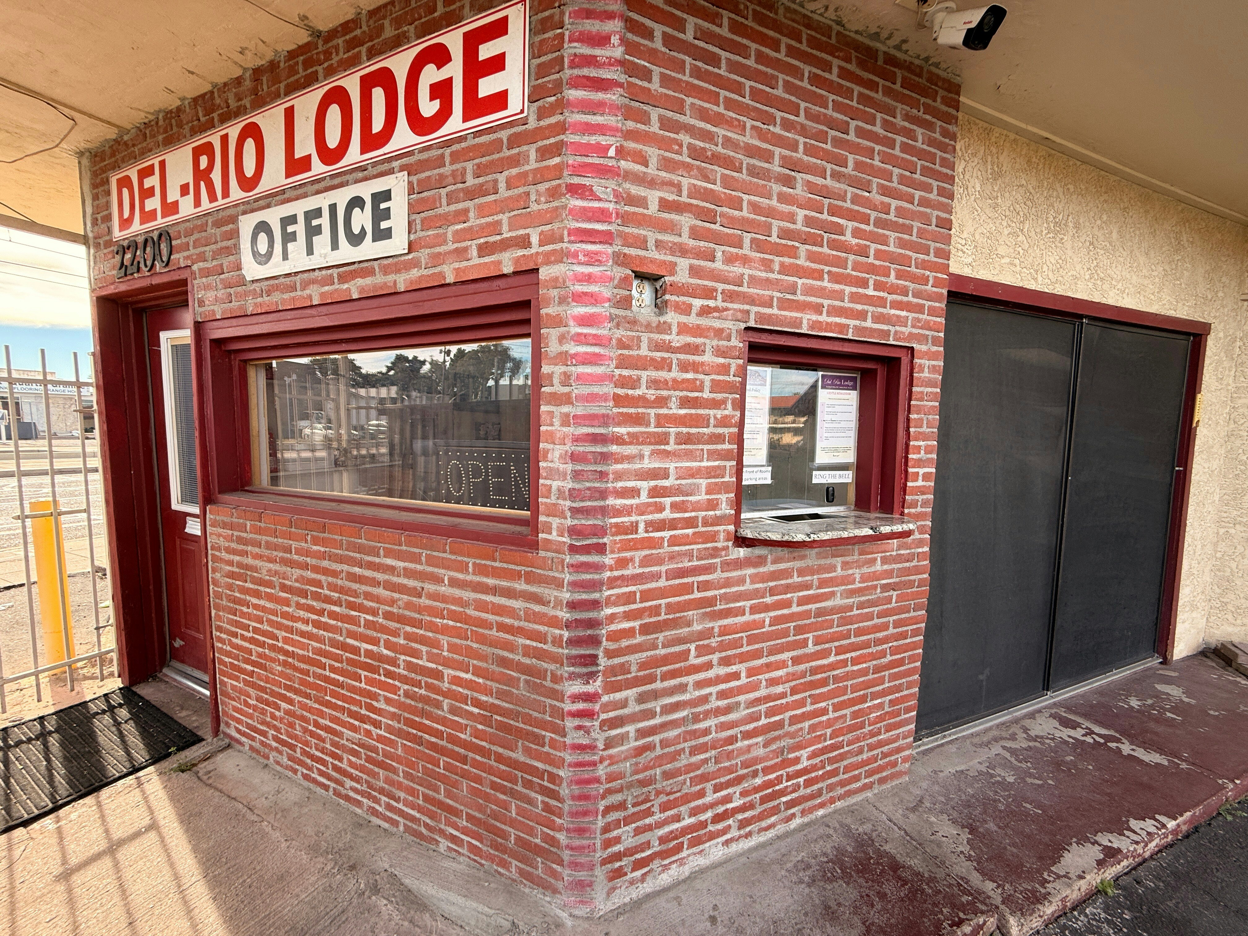 Del Rio Hotel O near Mesa Downtown 7/43