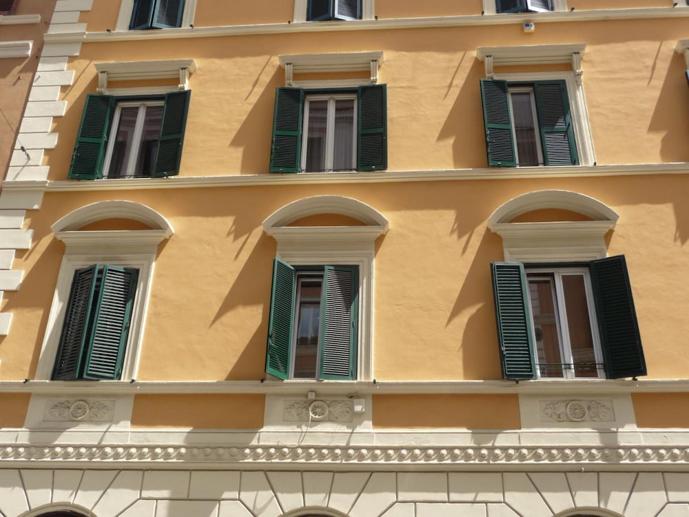 Nice Rome Holiday 1/50