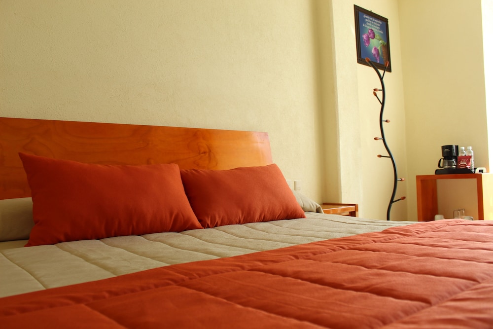 Hotel Senorial Tlaxcala 11/66