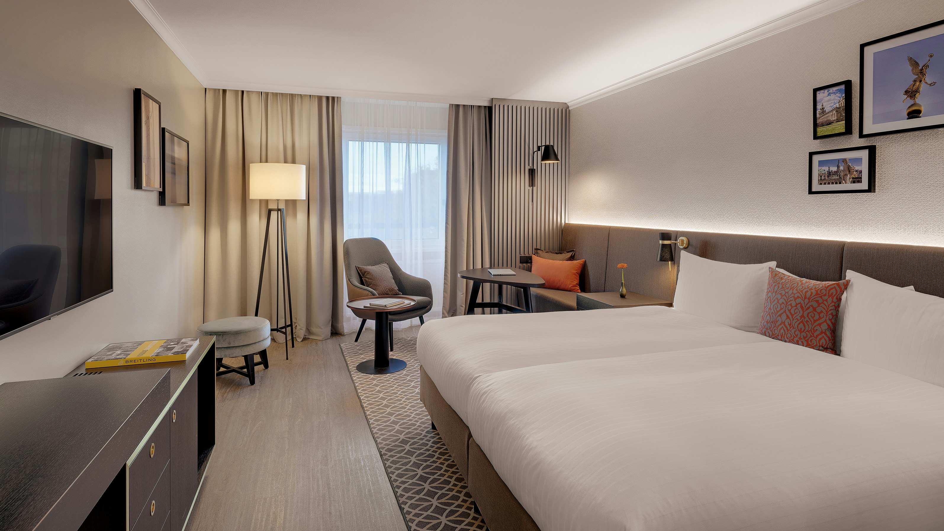 Bilderberg Bellevue Hotel Dresden 8/50