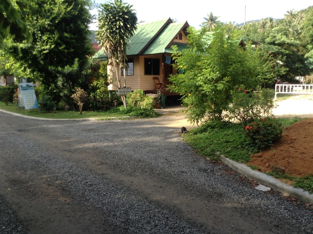 Sandee Bungalows 17/21