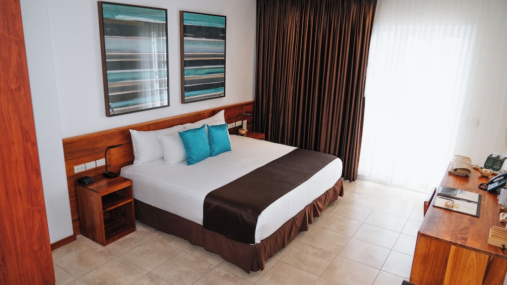 Cucuve Suites 26/67