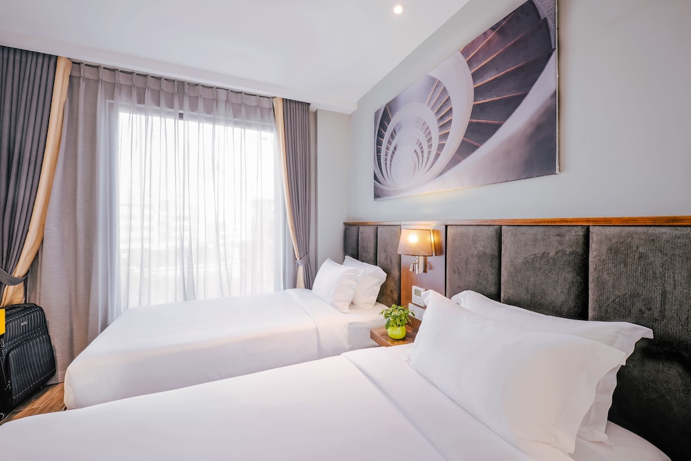 Grand Cititel Hanoi Hotel 18/71