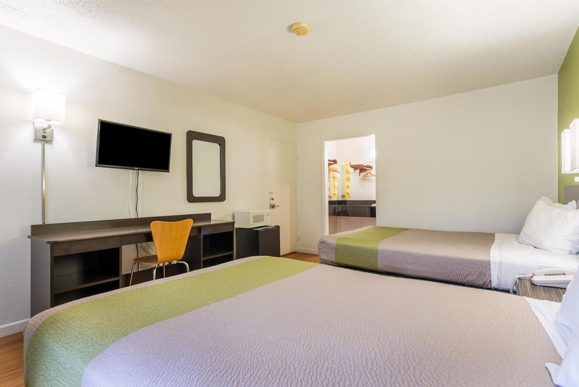 Motel6 Troy, OH 20/45