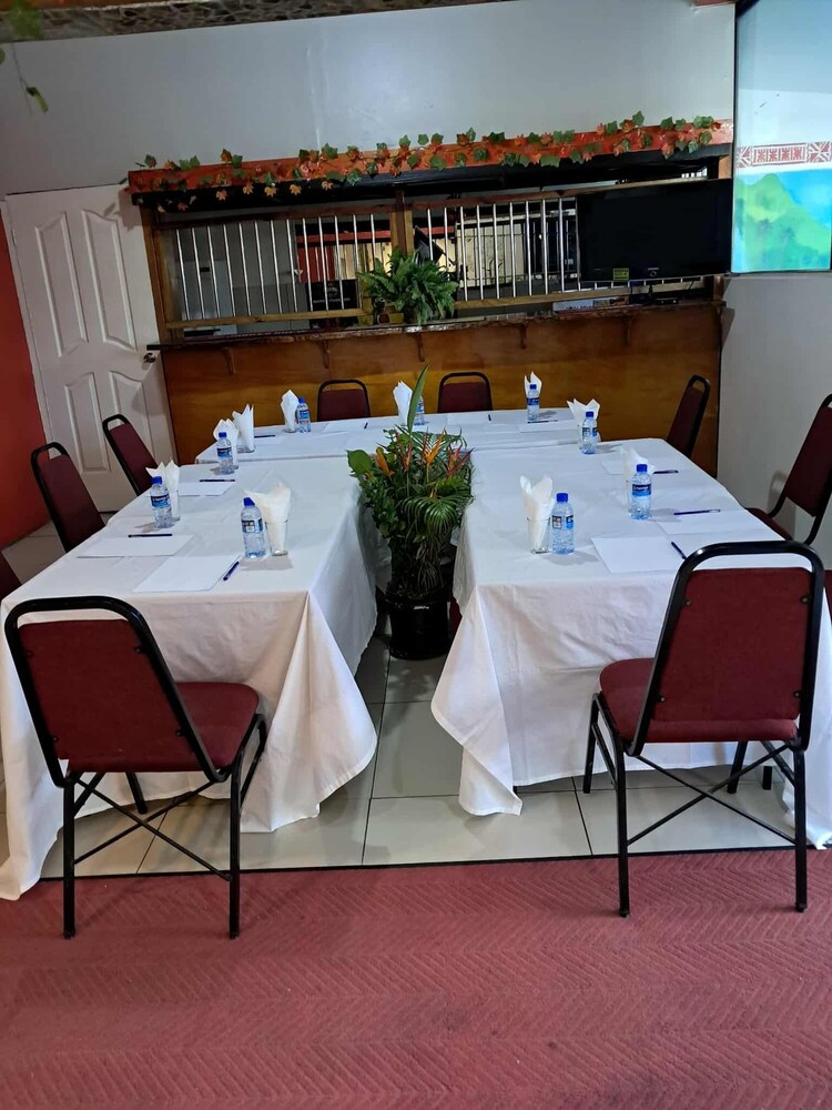 Nadi Downtown Hotel 37/44