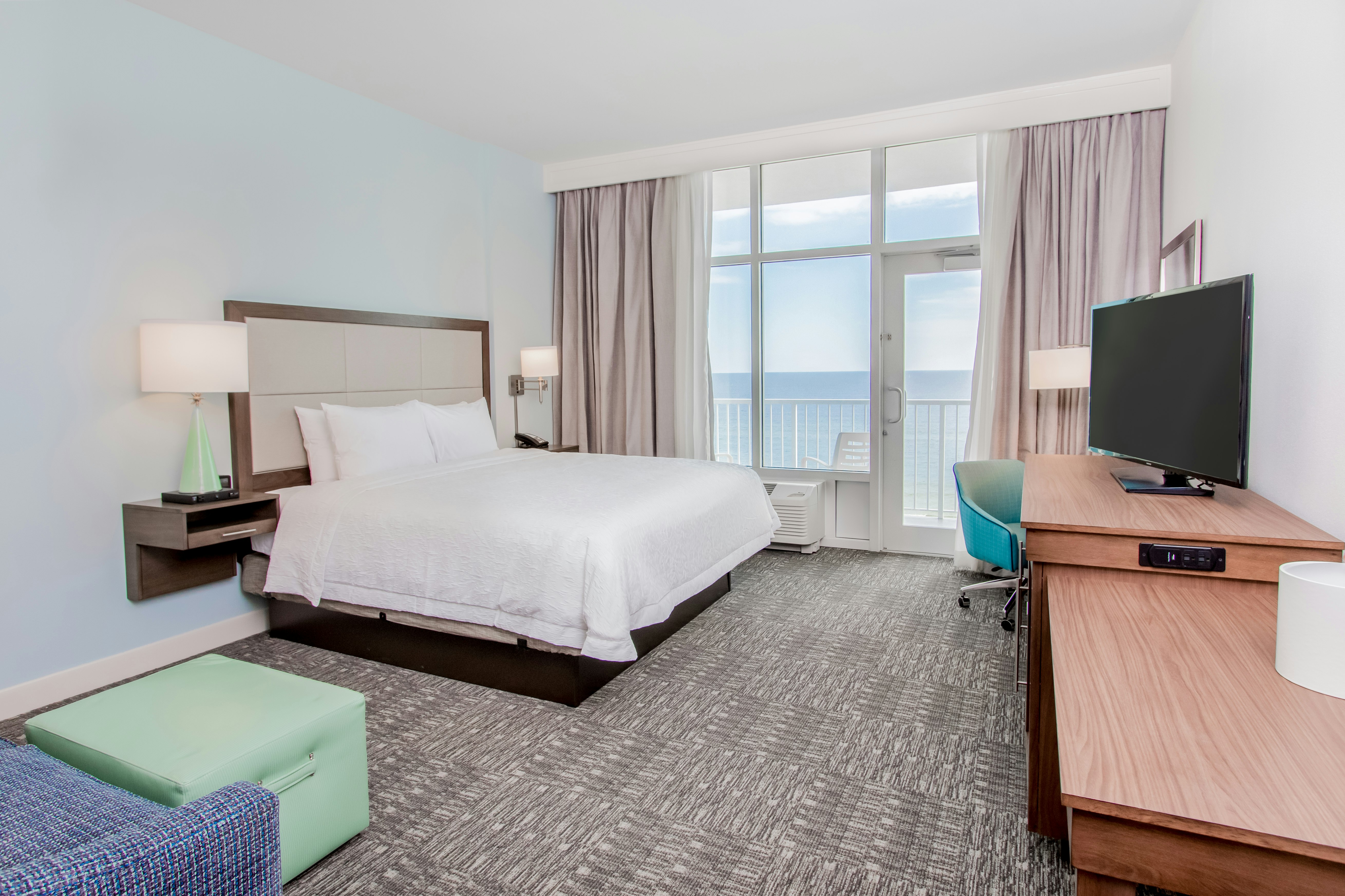 Room, King Bed, Gulf View, Sofa, Balcony