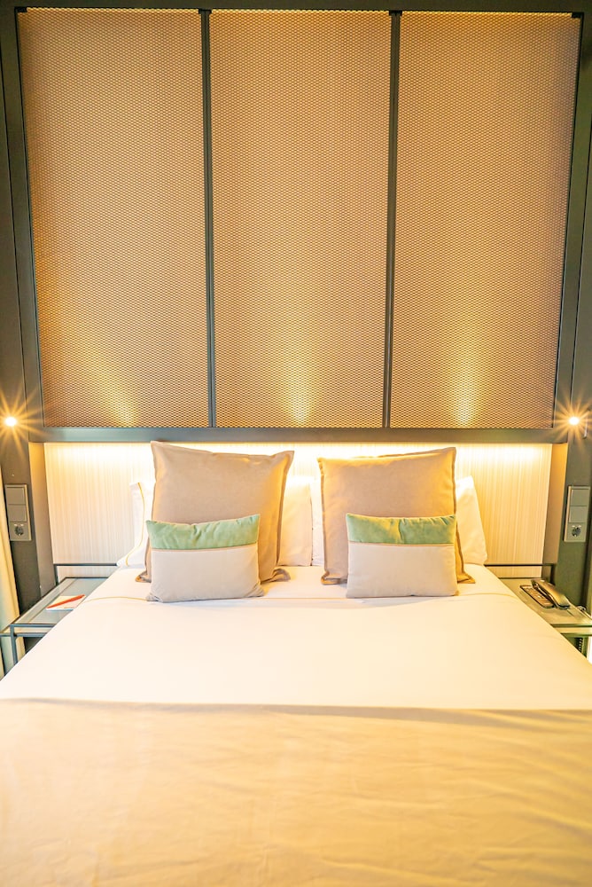 SUPERIOR, DOUBLE BED, TERRACE