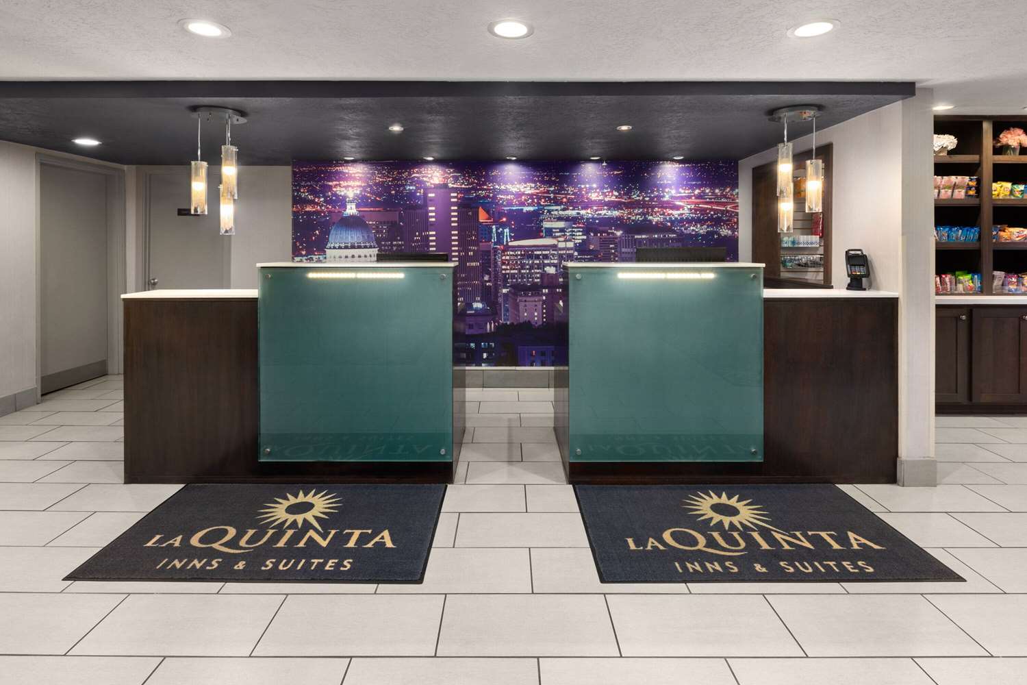 La Quinta Inn & Suites by Wyndham North Orem 4/19