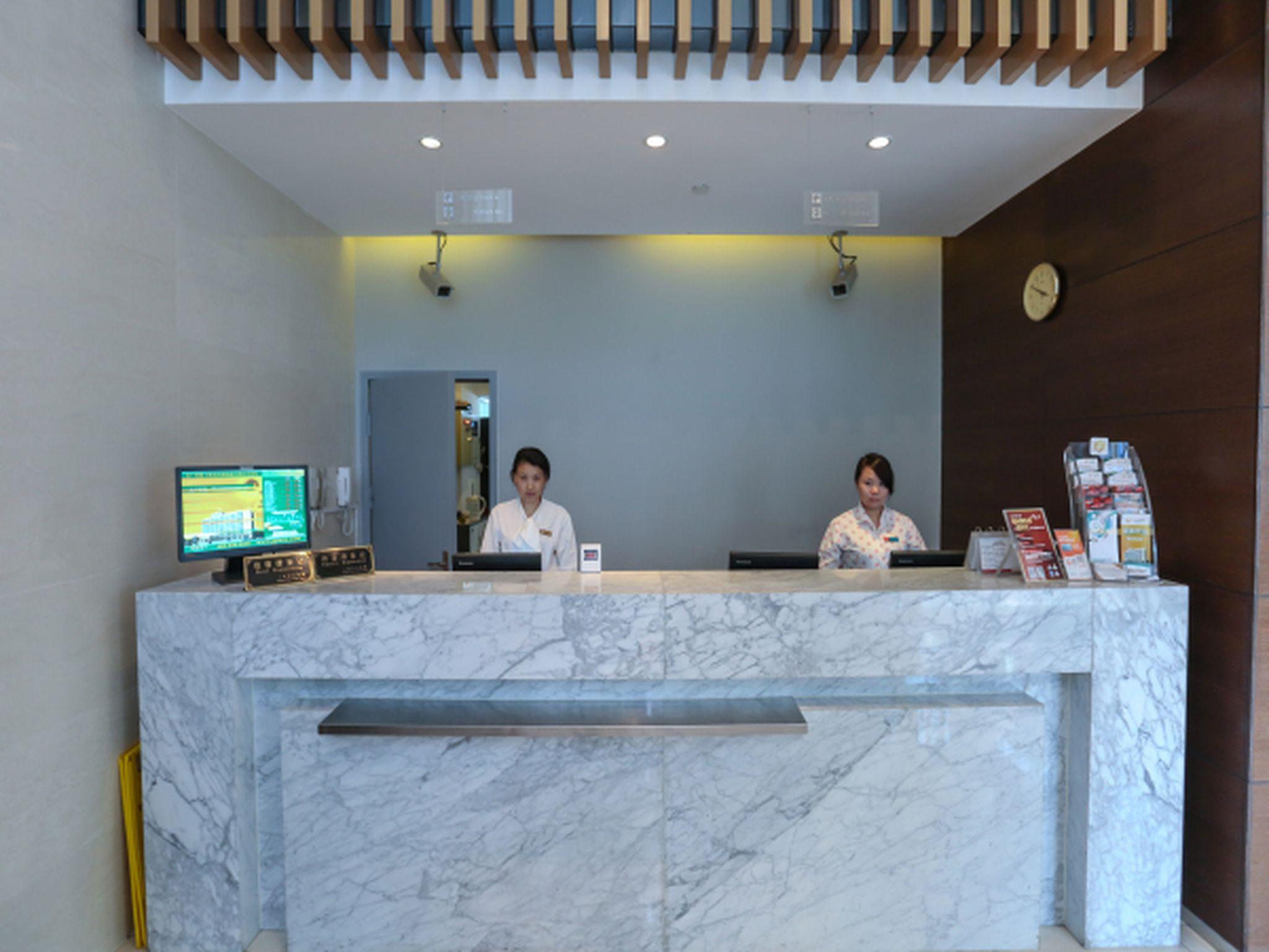 Jinjiang Inn Style (Shanghai North Bund Yangpu Bridge) 9/54