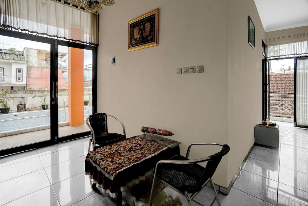 Hotel O near Jatim Park 3 formerly Srikandi Residence 9/25