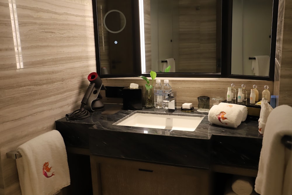 Crowne Plaza Wuzhen 69/71